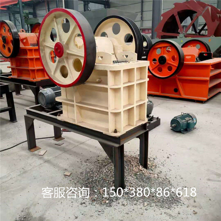 提高锤式破碎机产量金卓锤式破碎机时效高粒型好 提高锤式破碎机时产量，确保锤式破碎机粒形均匀，达到每一个客户颗粒大小的满意，金卓机械锤式破碎机时产量、粒形操作技术法宝。 (图2)