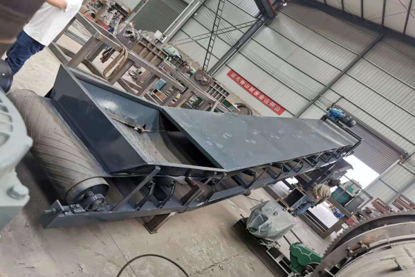 输送机(图7) 输送机(图7)