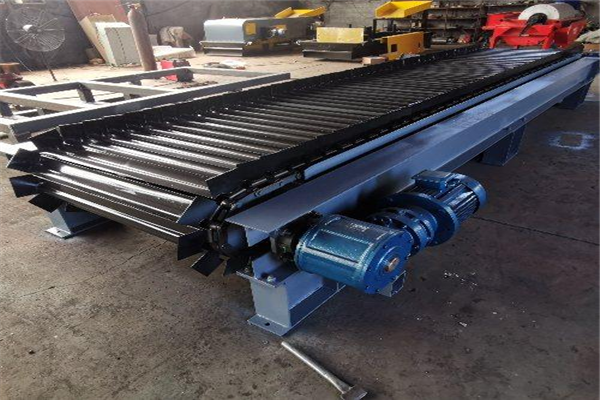 链板输送机(图3) 链板输送机(图3)