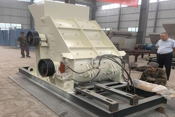  双级粉碎机(图1)