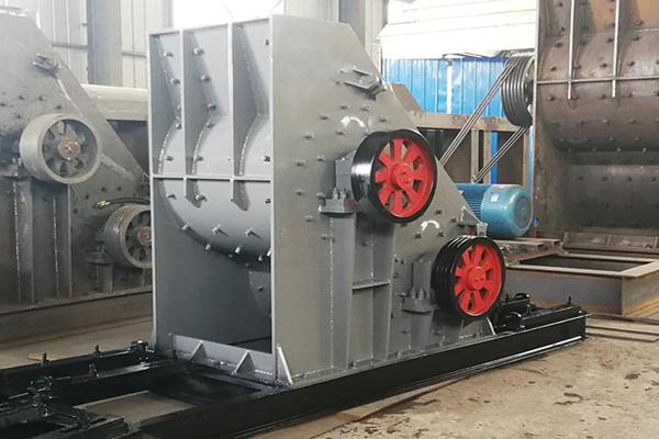 煤矸石粉碎机(图2) 煤矸石粉碎机(图2)