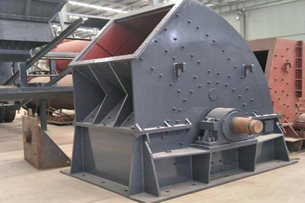 重锤破碎机(图1) 重锤破碎机(图1)