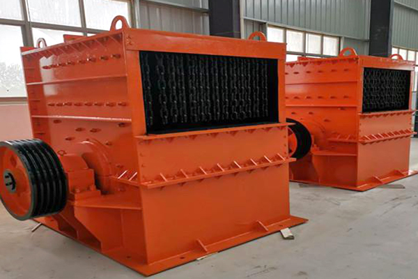 箱式破碎机(图5) 箱式破碎机(图5)