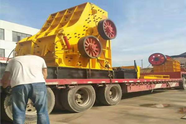 页岩粉碎机(图4) 页岩粉碎机(图4)