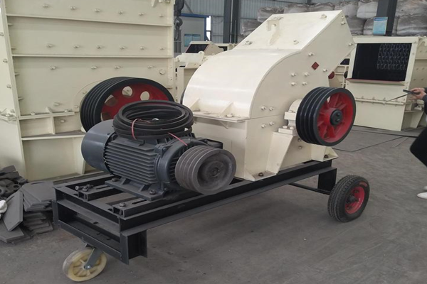 锤式破碎机(图5) 锤式破碎机(图5)